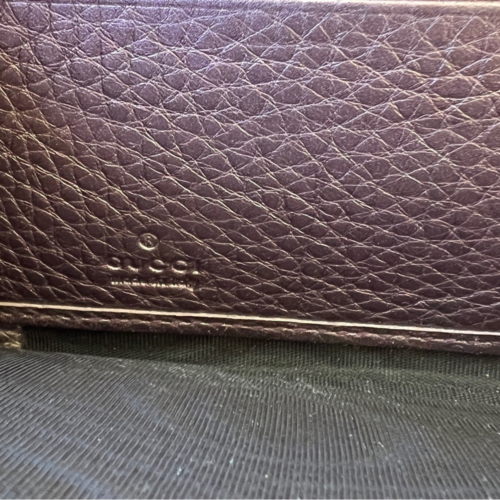 Gucci SoHo wallet 💜 - Picture 6 of 8